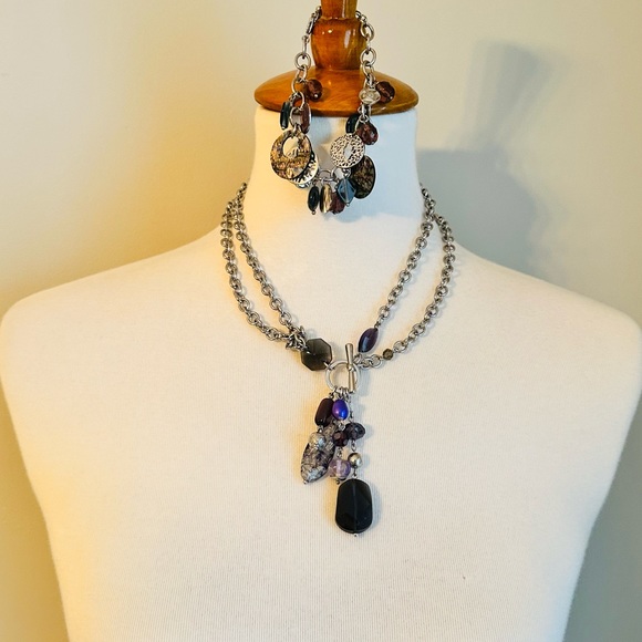 ‘Lia Sophia’ Adjustable Toggle Necklace and Bracelet Set - Picture 1 of 5